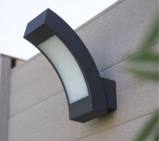 Applique montante extérieure Kendal, LED intégrée, gris, INSPIRE de chez Leroy Merlin
