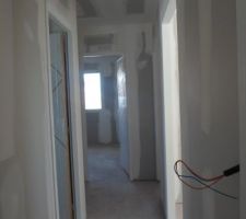 Visite de l'intérieur....le couloir!!!