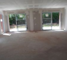 Visite de l'intérieur....la pièce principale!!!