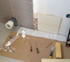 Début faïence sdb