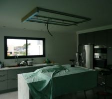 Faux plafond pour l'ilot