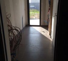 Carrelage terminé au RDC