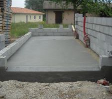 Dalle du garage terminée