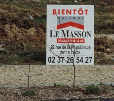 Photo prise apr&egrave;s signature du CCMI