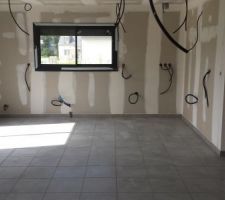 L'espace de vie - rdc - vue vers cuisine