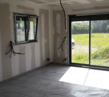 L'espace de vie - rdc - vue vers coin salon