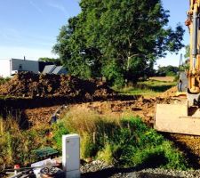 Terrassement pour accueillir les fondations (1/2)