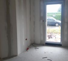 Chambre/bureau du bas