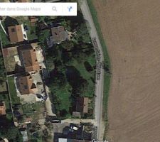 Vue satellite. Terrain obtenu suite &agrave; une division de parcelle