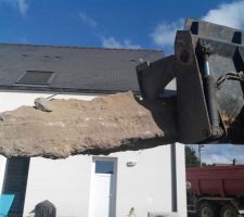 Voilà ce qui a été trouvé lorsqu'on a fait rentrer la terre....