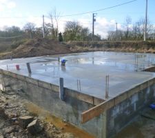 A contrôler absolument les couleurs des gaines si on ne veux pas avoir de surprises avec ERDF...