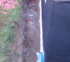 Drain et etancheit&eacute; pignon gauche