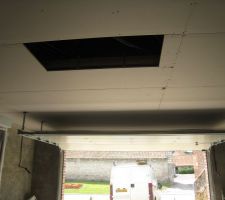 Trappe d'accés garage