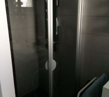 Pose paroi de douche sur mesure