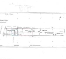 Idée d'implantation de la maison avec un passage de 2,50m sur le coté.