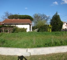 Vue cot&eacute; gauche de la servitude