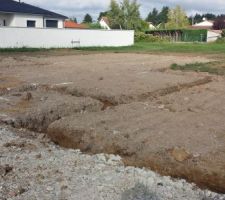 Les fouilles sont creus&eacute;es