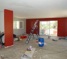 Salon  peinture fini enfin !je croyais pas que c etait si dur la peinture