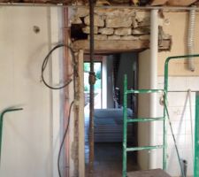 Remontage linteau accès WC et chambre