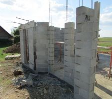 Murs de l'entr&eacute;e