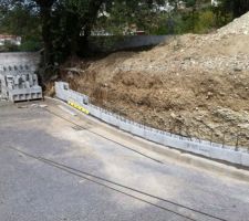 Première rangée de bloc à bancher