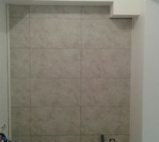 Peinture finie. Pose des dalles DURAWALL  Cellier