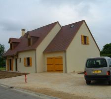 Façade et acces garage