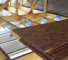 Dalles OSB3 22mm pour plancher combles garage.