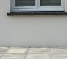 Fissures apparues a32 semaines 
Courrier AR 
Constructeur (Udino Raphaël ) en Rdv à la maison
Reprises du Crepis prévue   peinture pignon gris qui a des tâches blanches 
Mais confiance on attend 1 an comme proposé à l'issu du Rdv pour voir comment elles évoluent ! Quitte à refaire autant s'assurer que rien d'autre n'apparaît ?
Aujourd'hui courrier cf photo suivante!!