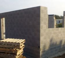 Murs du r&eacute;z-de-chauss&eacute;e