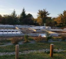 Mise en place du plancher
coté rue