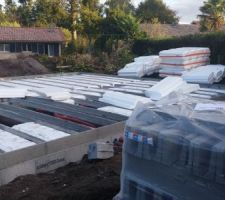 Mise en place du plancher hourdis