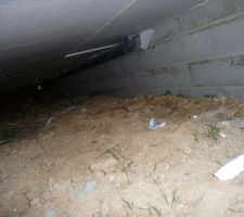 Photo sous le dessous vide sanitaire