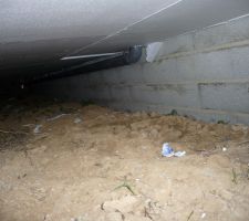 Photo sous le dessous vide sanitaire