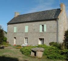 Voici la maison avant le début des travaux.