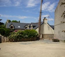 La cour avant travaux