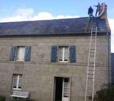 Gainage de la chemin&eacute;e afin d'installer un poele dans la cuisine.