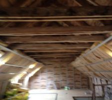 Nouveau plancher plus isolation dans les combles