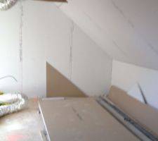 Creation de 4 chambres, d un sde et d'un wc dans les combles, passage d'une gaine de distribution d'air chaud