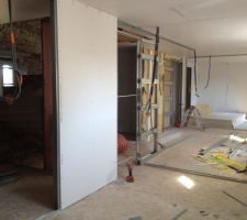 Creation de 4 chambres, d une sdb, d un sde et d'un wc au premier, portes coulissantes