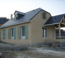 Terrasse couverte avant