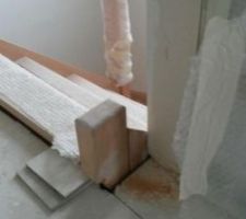 Voici la pose de l'escalier.