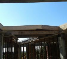 Vue c&ocirc;t&eacute; Entr&eacute;e vers la passerelle du 1er &eacute;tage