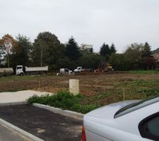Début de travaux d'un futur Proprio a la ferme de la Tourelle...vers l'entrée principale