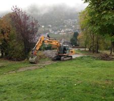 Livraison de la pelle de l'entreprise Soares (65 hautes Pyrénées)