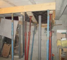 Poutre escalier dans tuyau plastique