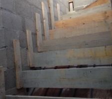 Coffrage et coulage de l'escalier