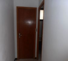 Couloir (entrée WC et SDB)