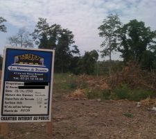 Mise en place du panneau du permis de construire !!!