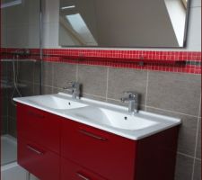 Meuble vasque 120 cm et miroir éclairant commande sensitive Delpha salle de bains étage